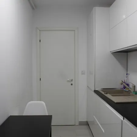 Apartment Spiritual With Garden Terrace And Park View Bucharest